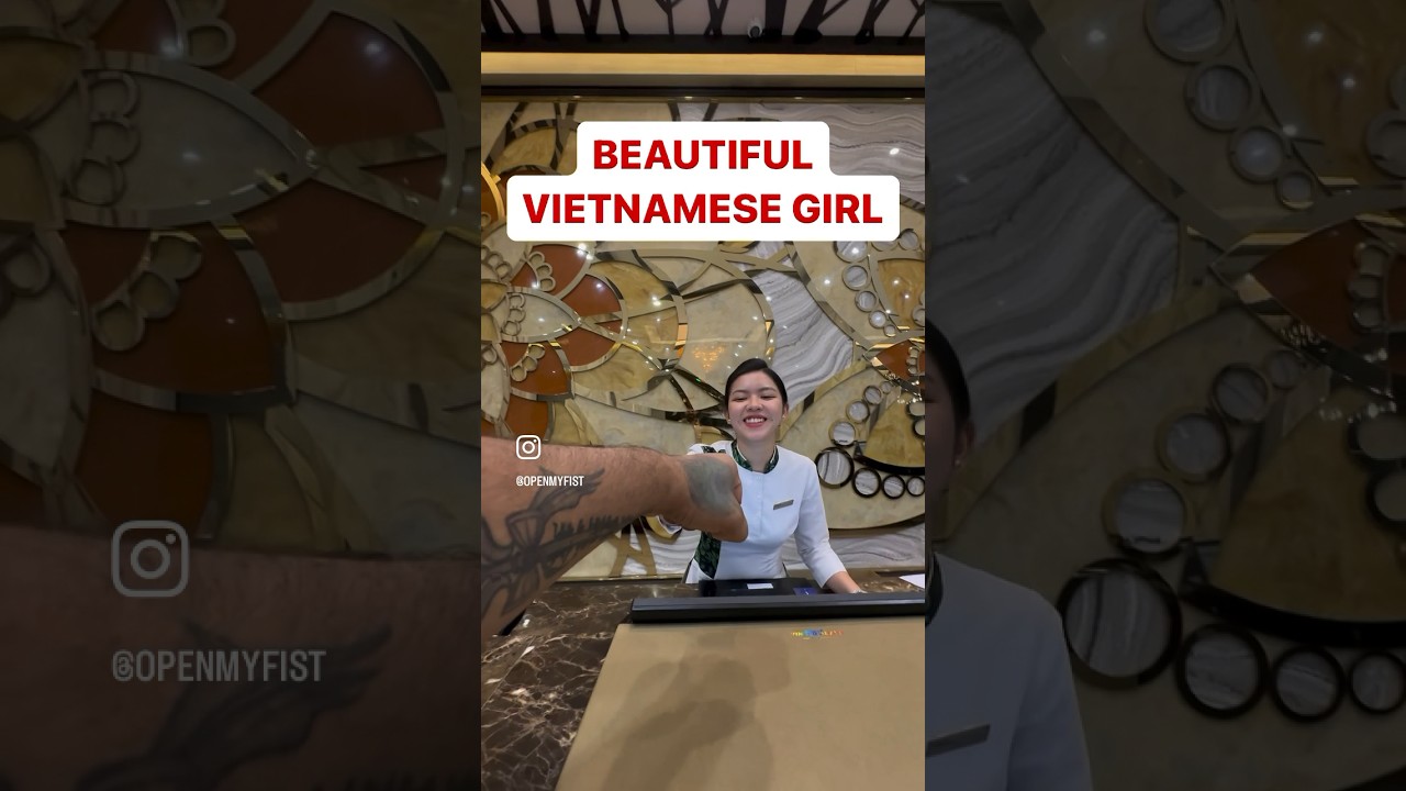 BEAUTIFUL VIETNAMESE GIRL OPEN MY FIST 