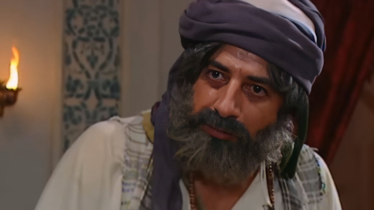 يهدم القاضي منزل جعفر بحجة أنه حلم بذلك ويأمر الخليفة بوضع جنيد في السجن - بهلول أعقل المجانين