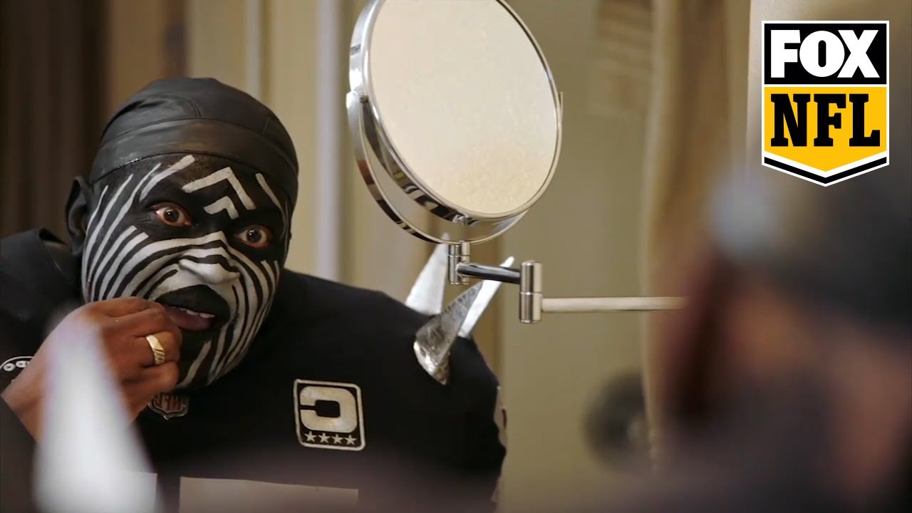 Howie Long surprises Raiders super fan with nomination to Ford Hall of Fans | FOX NFL
