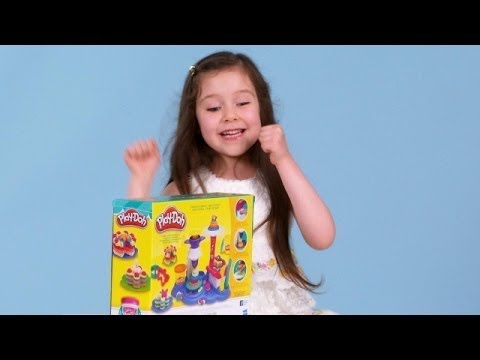 &lsquo;Out of the Box with Violet&rsquo;: Unboxing the Play-Doh Cake Party! SHOW TV TO DAY
