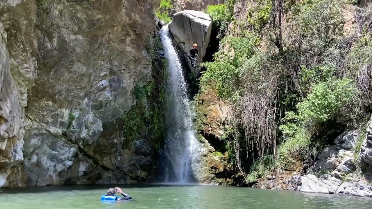 Rengo: El espectacular canyoning del parque Tipaume