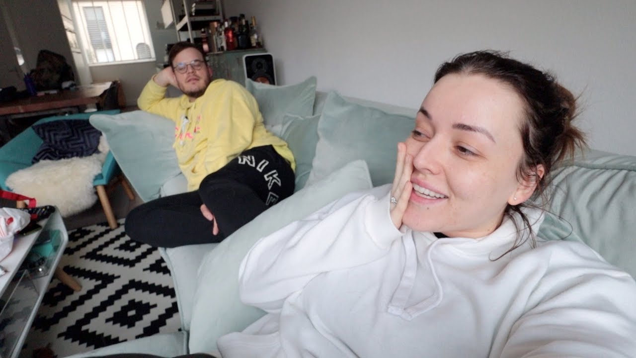 Ik ben zwanger! | Vloggloss 1875