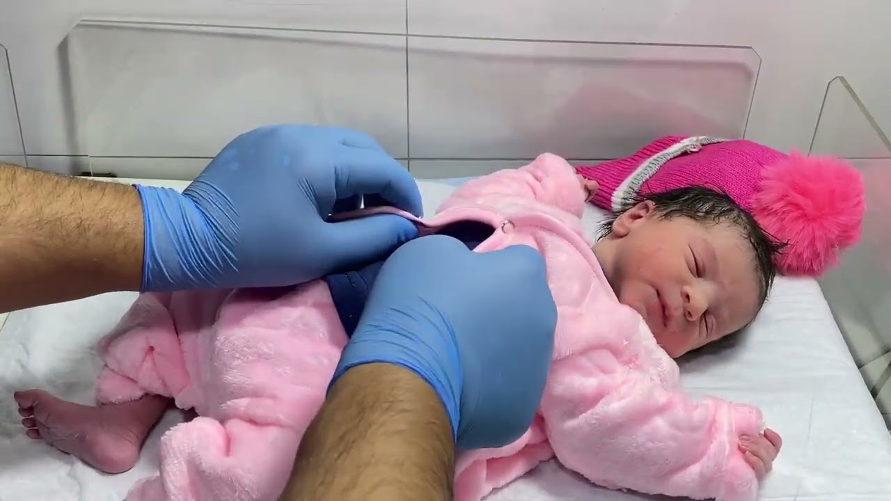 Cute Little Baby in NICU Getting Ready for Home 🏠 | Nurse Love & Gentle Care 🤲❤️