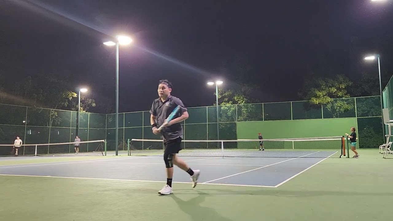 ตีเกมส์ (10 point) เบีย vs pน้อง @qhouse avenue3