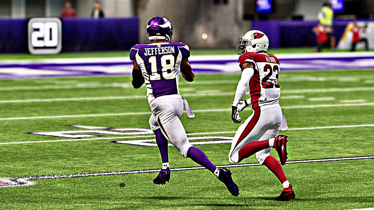 MADDEN 22 HIGHLIGHT COMPILATION! BEST TOUCHDOWNS, AWESOME CATCHES, AND CRAZY PLAYS!