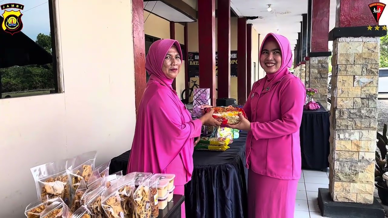PERTEMUAN RUTIN BHAYANGKARI RANTING BATALYON C PELOPOR SATBRIMOB POLDA JAMBI 