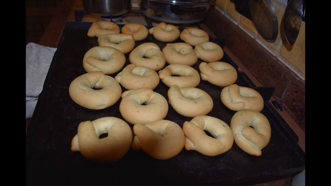 COME FARE TARALLI  AL FINOCCHIO A CASA