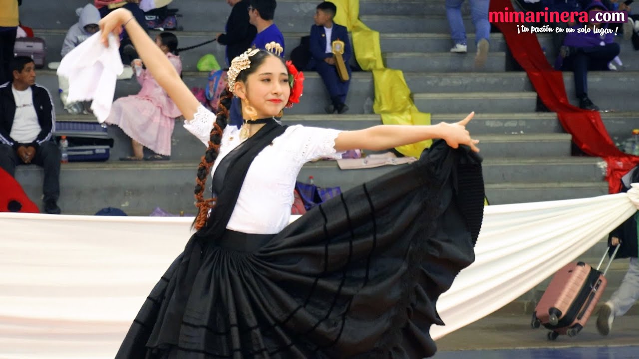 Al ritmo de 🎺Tú ladrona, yo ladrón🥁 baila 💃🏻Anthonella Sanchez  |  Alma Peruana💚