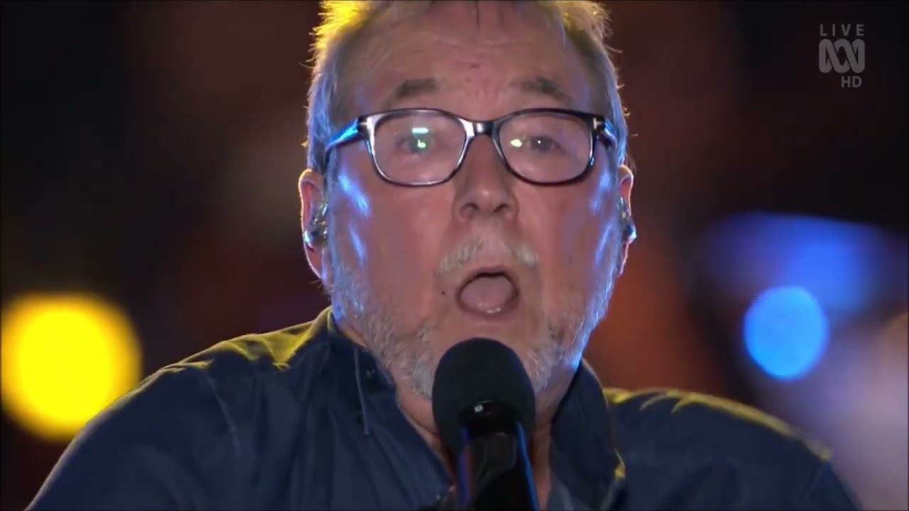 John Williamson - Old Man Emu  Live (Australia Day - 2020)