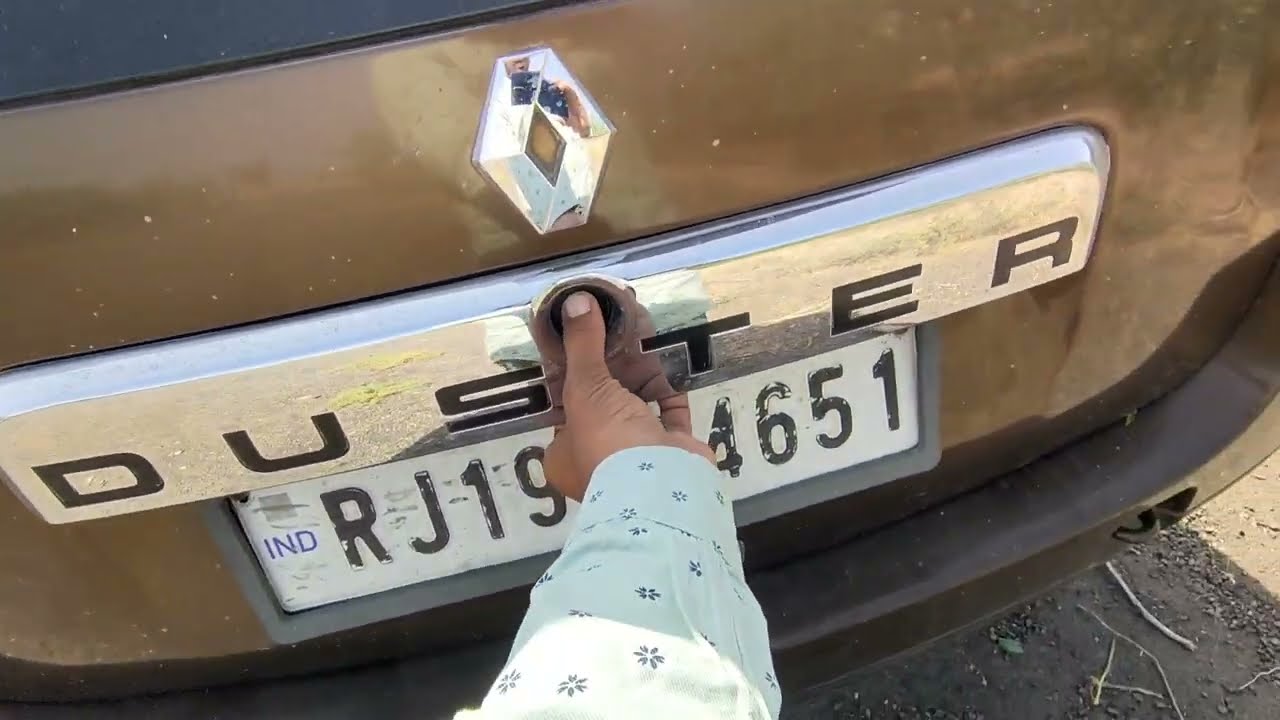 Renault duster features | duster after 8 years | ये सब आज की गाड़ियों में नही मिलता| duster long run