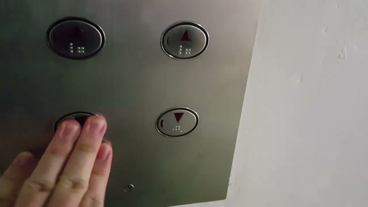 계명대학교 대구동산병원(대구서문시장 맞은편) 별관(교수연구동) 동양엘리베이터 탑사기(2016.02.25 촬영)