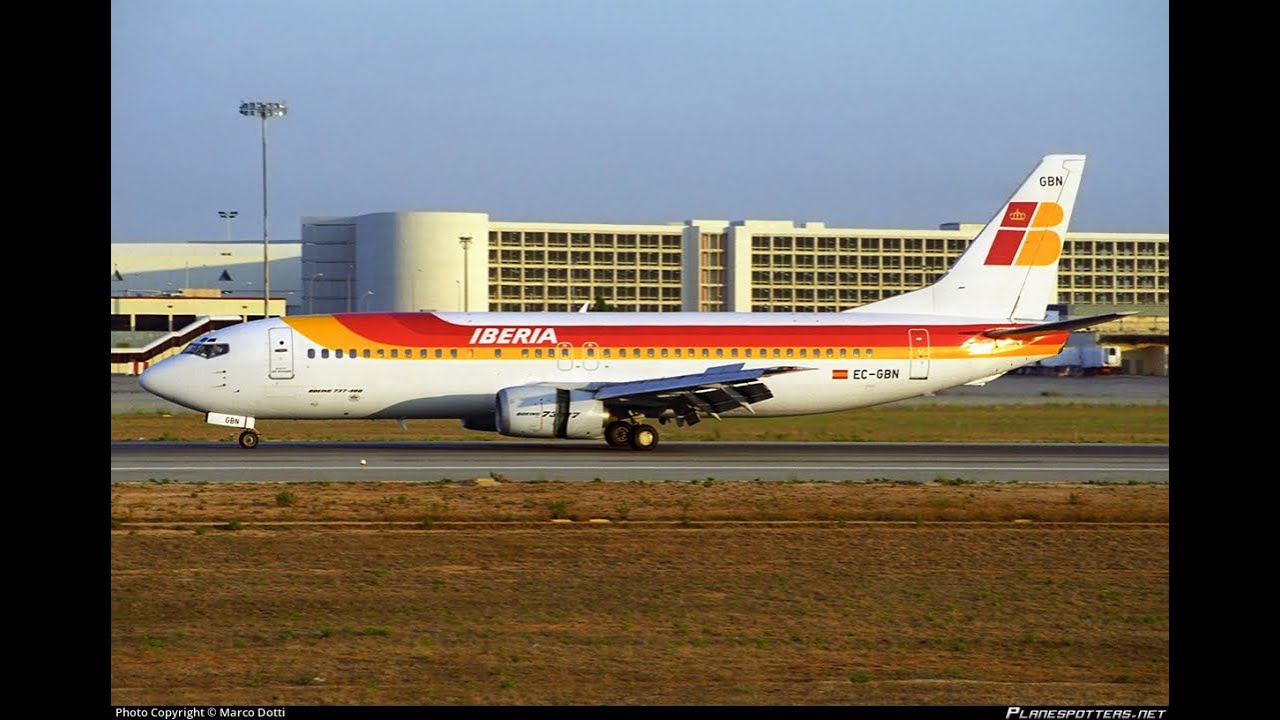 MSFS Microsoft Flight Simulator - LEIB Ibiza Airport LEMH Menorca Airport, Spain - Boeing 737-800
