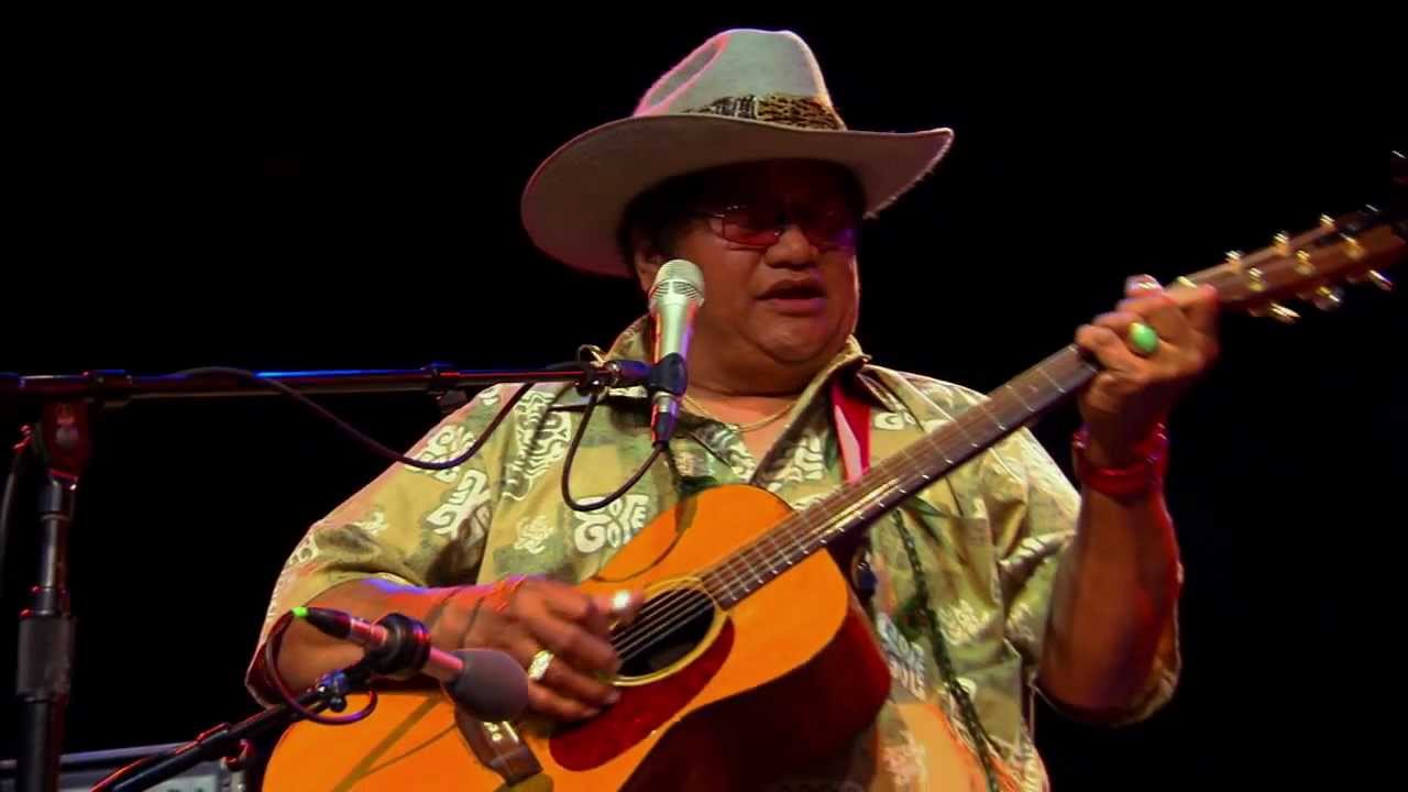 Koke'e  - Dennis Kamakahi, Led Kaapana, Nathan Aweau & Mike Kaawaa - The Hawaiian Legends