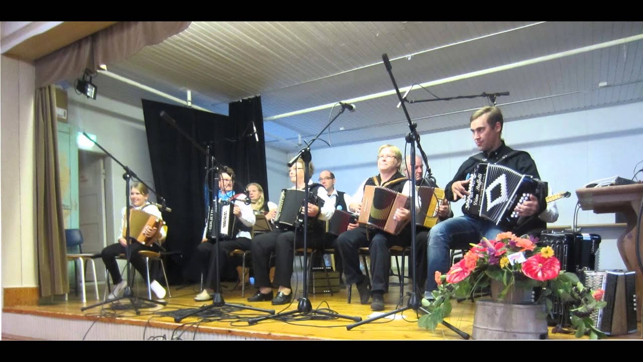 Jalasjärven Kaksiriviset - Soittajan kaipuu (Live)