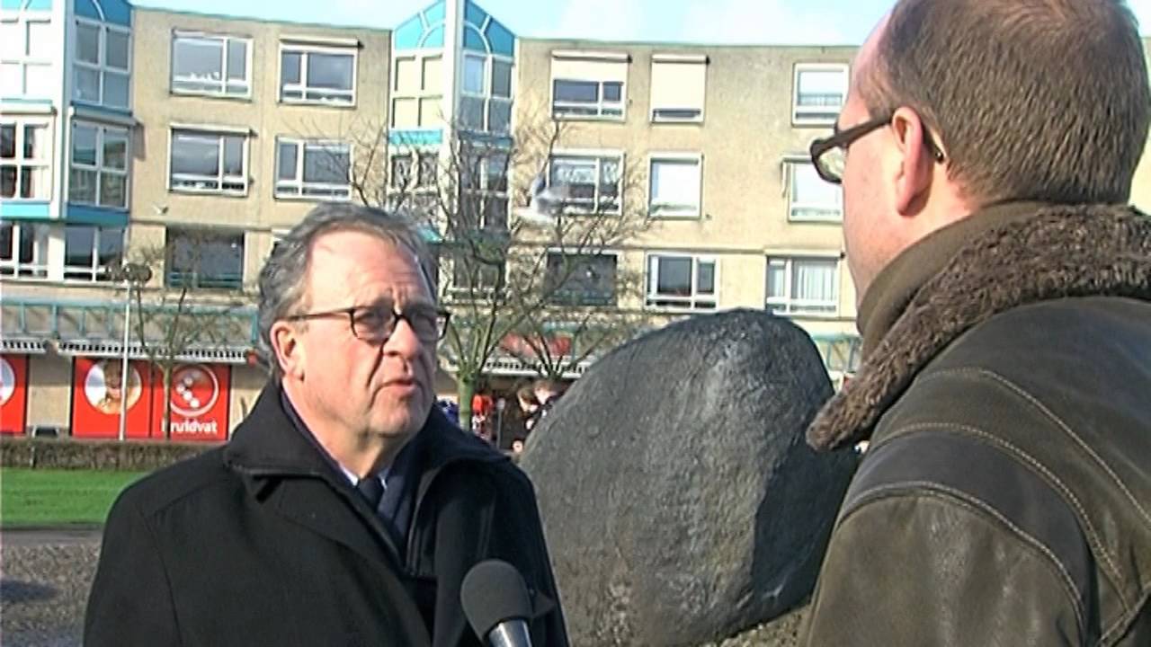 130205 Burgemeester zomerdijk stop in Duiven YouTube 720p
