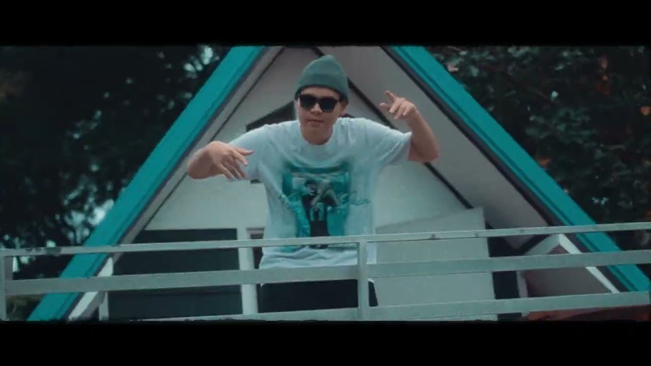 HK - ลงจากเครื่องบิน ( Big Goals ) [ OFFICIAL MV ]