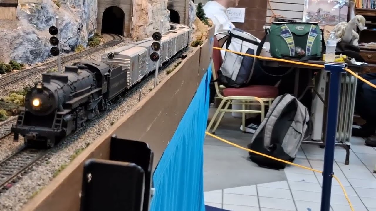 friday night LK&R HO layout run!!!