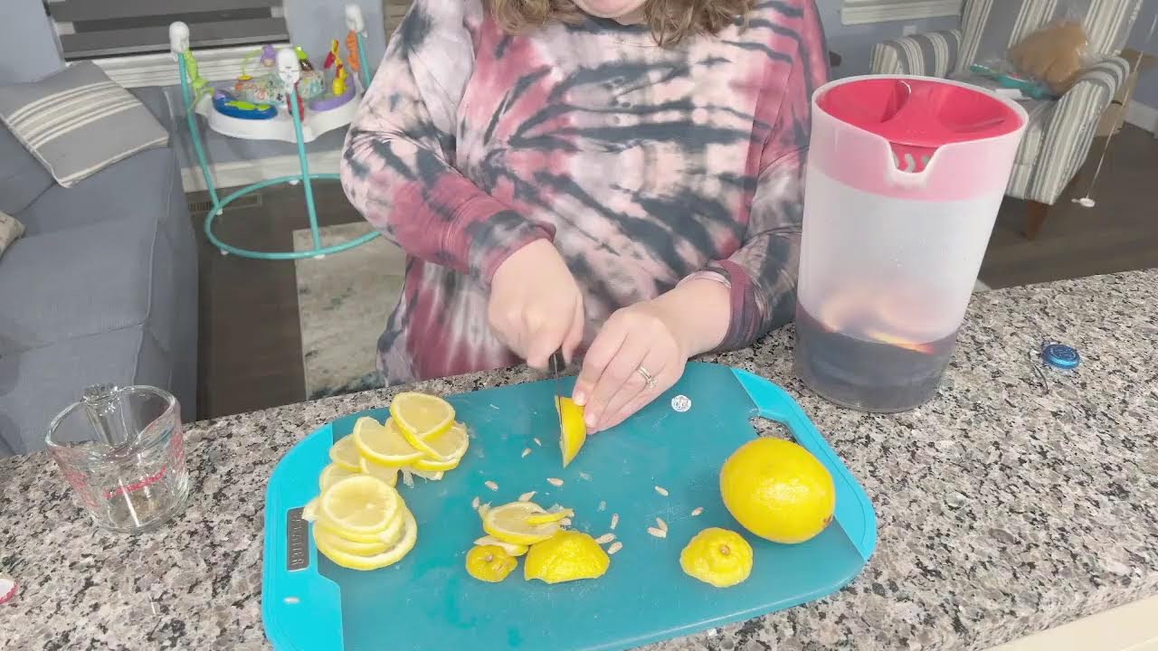 Thanksgiving Cooking With Mandy