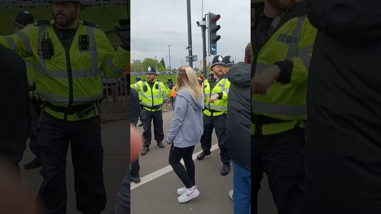 Police baton charge ( for absolutely no reason .)Total jobsworths having legalised hooligan day out!
