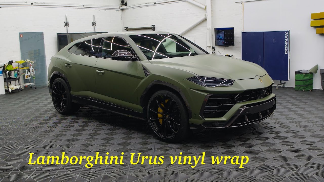 Lamborghini Urus full wrap walk around