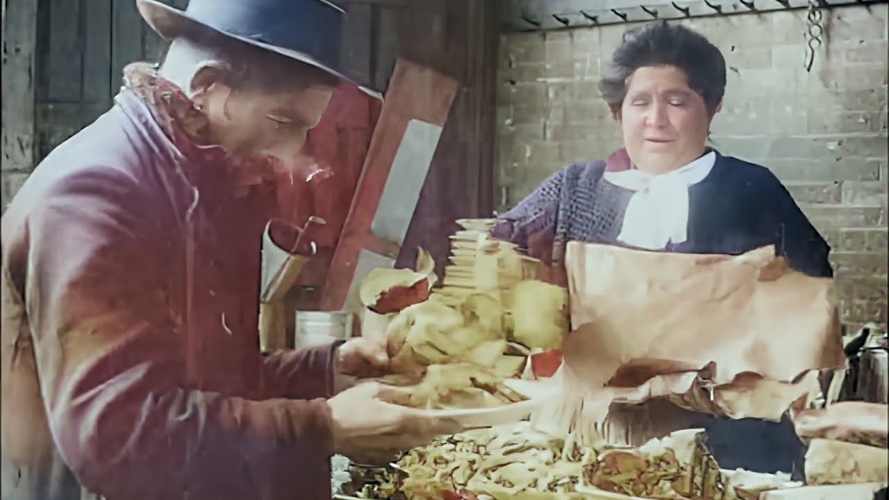 Restored & Colorized (AI) : How the Poor Eat Paris (1910)