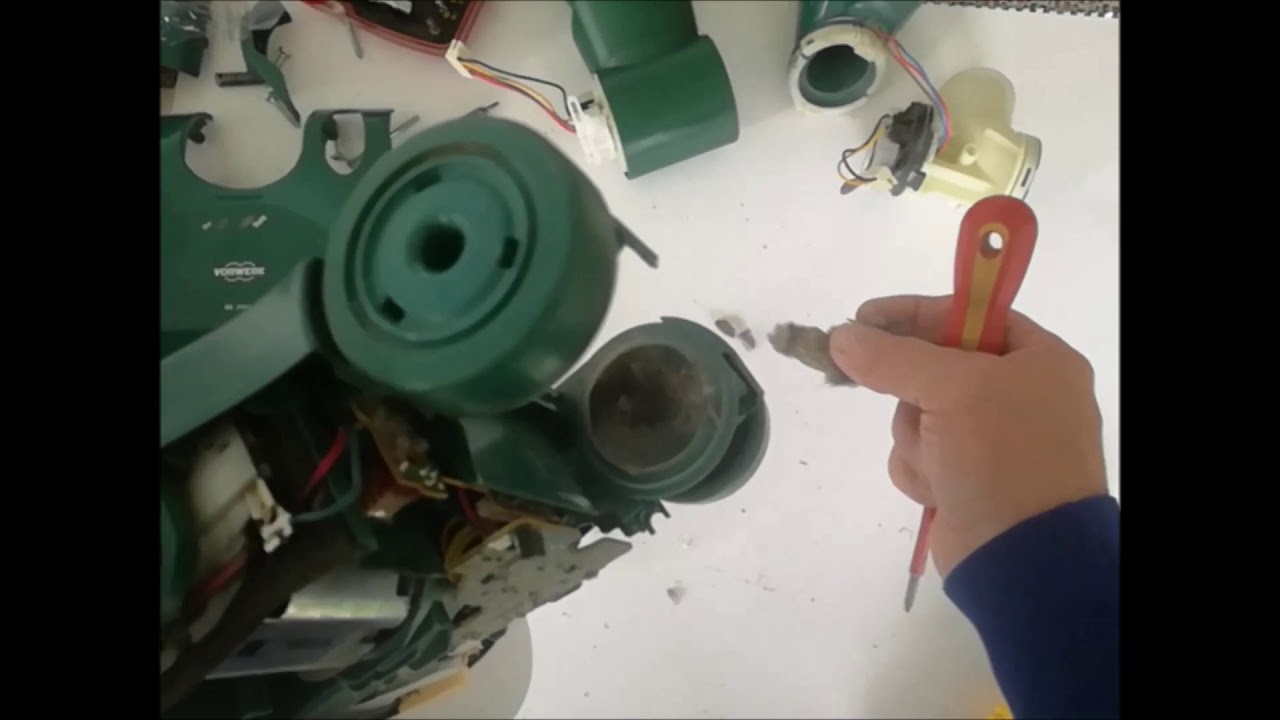 Vorwerk-Kobold-136-140-EB-360 Замена поворотного колена на елекро щетке
