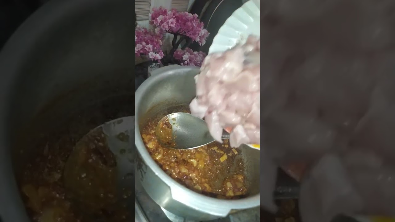 February  2026shorts #Chiken​ bhuna  masala recipe in hindi#shortvideo 