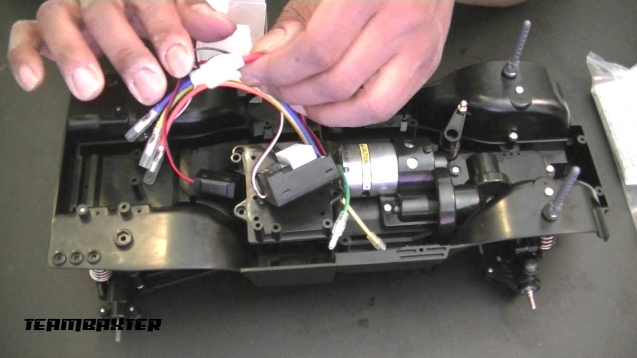 Tamiya FJ Cruiser CC-01 Build: 04 Electronics