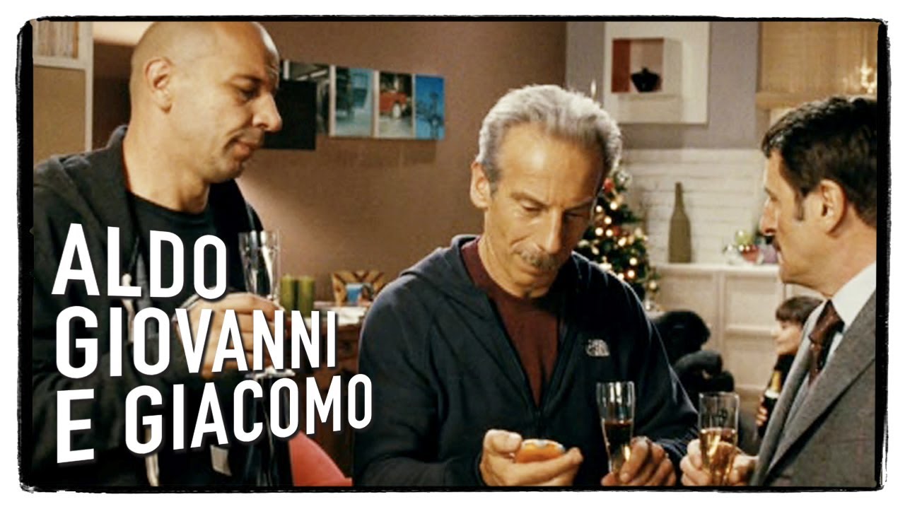 La cena di Natale... doppia! - La banda dei Babbi Natale di Aldo Giovanni e Giacomo
