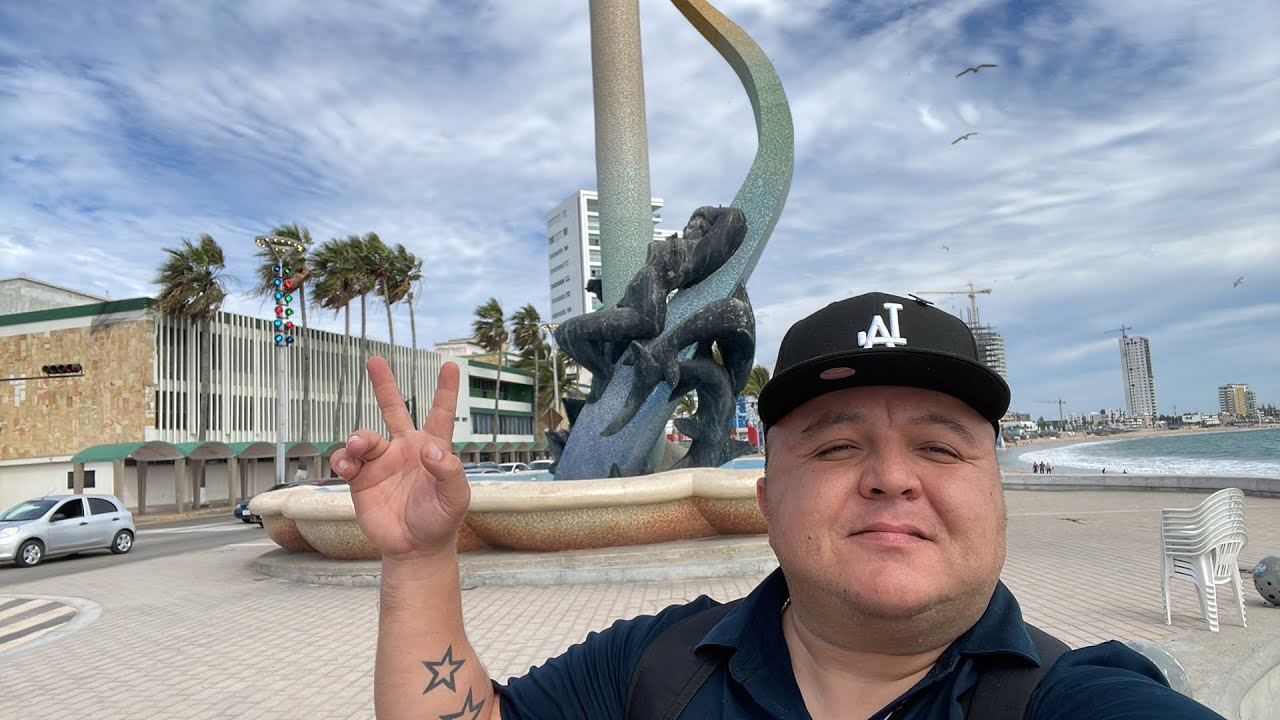 De los monos bichis al centro de Mazatlán buscando que comer y unos mandados