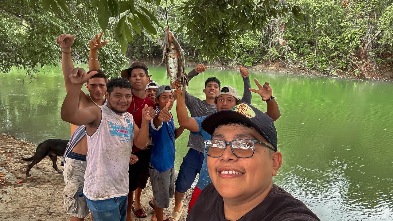 Nos fuimos de pesca y atrapamos algo INCREÍBLE! 😱🎣”