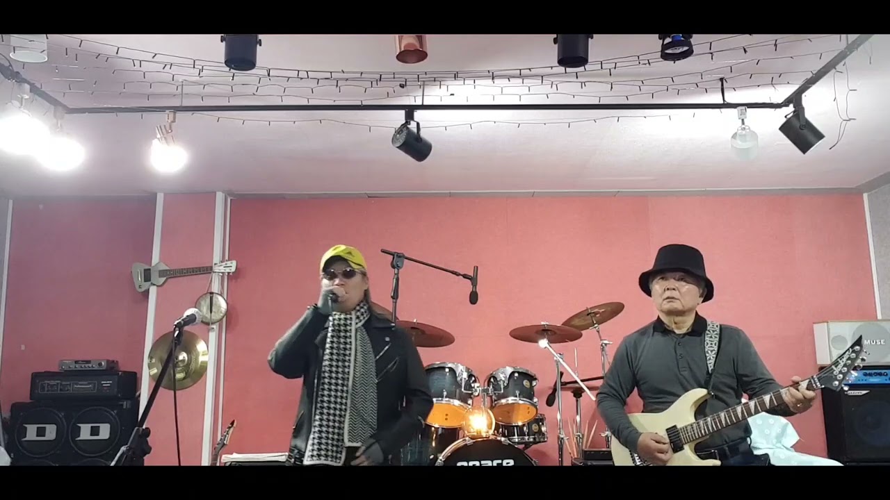 리드보컬 [쭈니1] 리드기타 [김중석] 투샷, 부평갈산동 해오름밴드 신년파티 [Stayin alive]