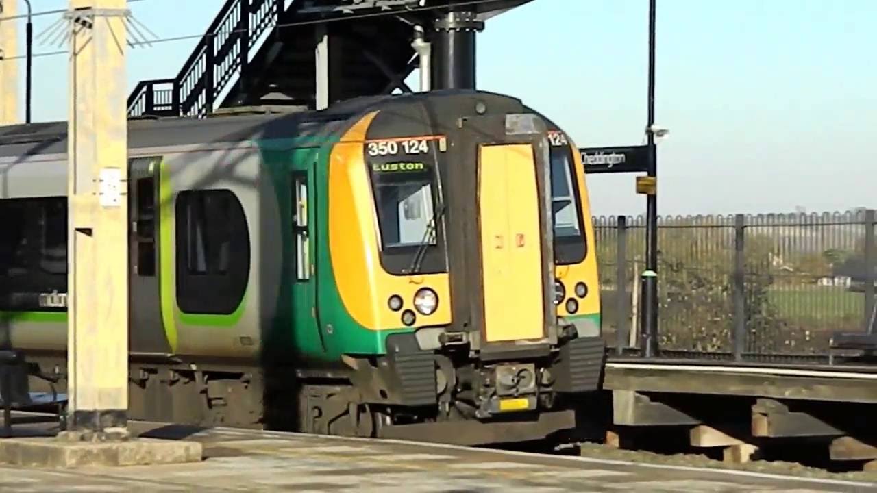Trains at Cheddington, WCML 4/12/16
