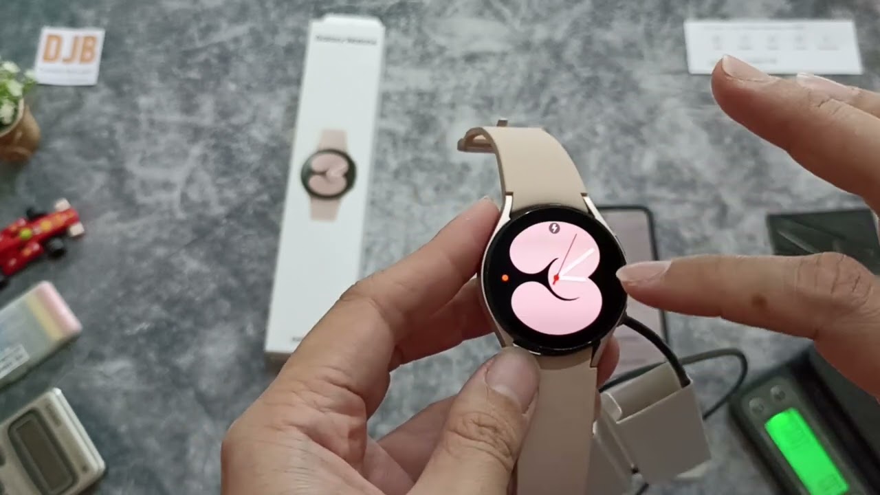 Unboxing & First Review Samsung Galaxy Watch 4 40mm