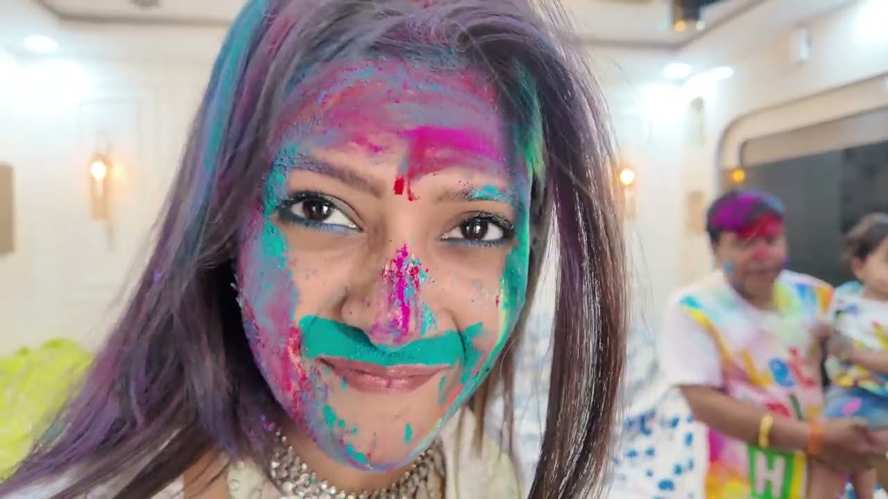 “Let the colors of Holi spread the message of love, happiness, and togetherness in our lives.” 🌸🎨