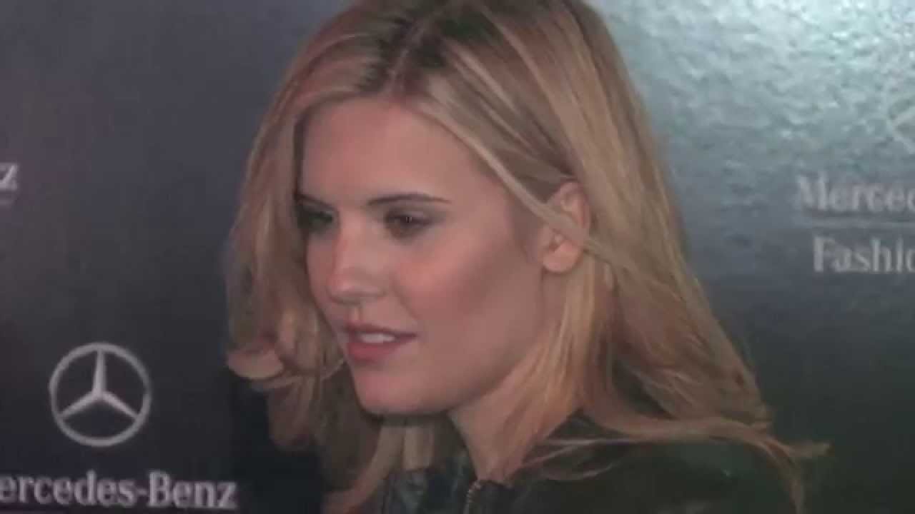 Maggie Grace Leaves Monique Lhuillier fashion show In NYC 090713