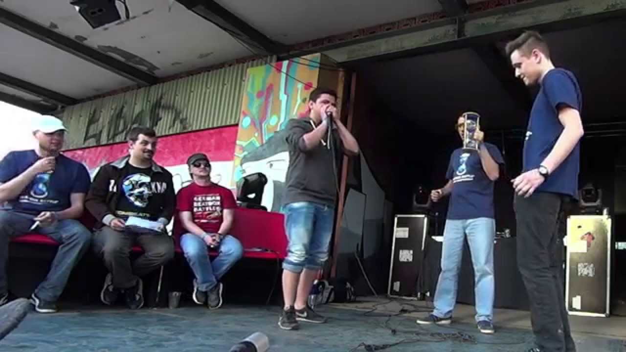 Dsick vs Kevin O Neal - Magdeburg Semi Final - German Beatbox Battle Tour