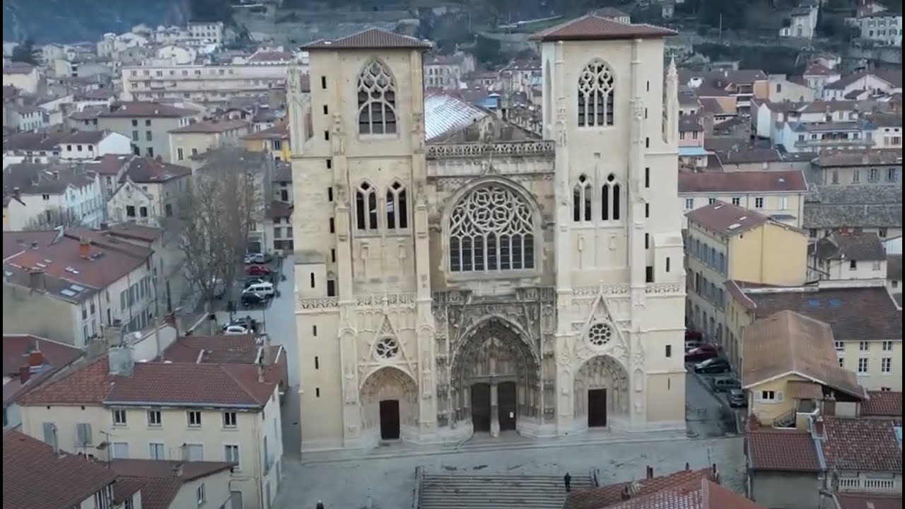 ACTUA DRONE en PFV et Cathédrale Saint Maurice de Vienne - Isère