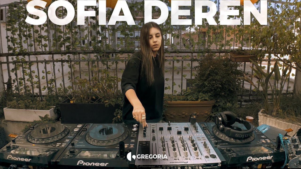 Sofía Deren — Gregoria Session #102 [Progressive-House]