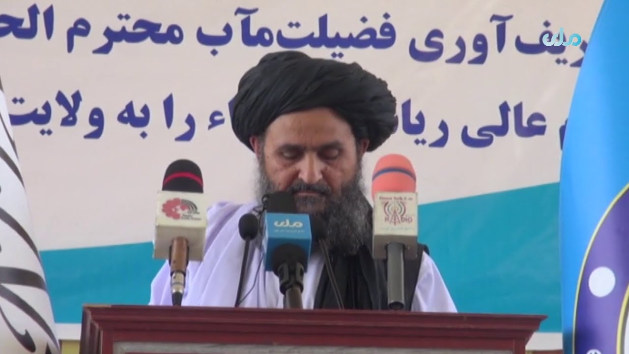 ملا عبدالغنی برادر در سفری به ولایت غور با سیلاب‌زدگان اخیر در این ولایت دیدار و کمک نقدی کرد