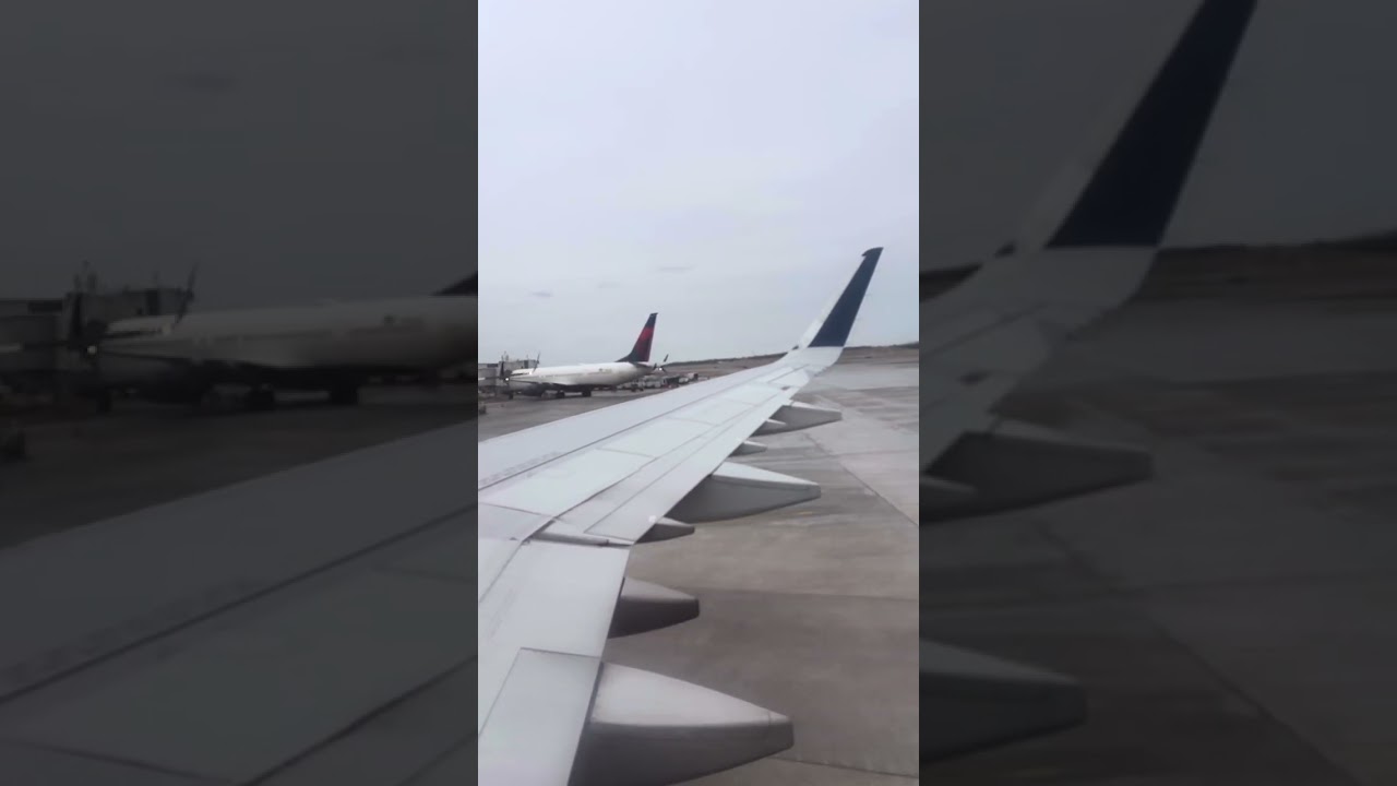 Airbus A321 Arrival into DTW Detroit metro international airport #welcomeaboard
