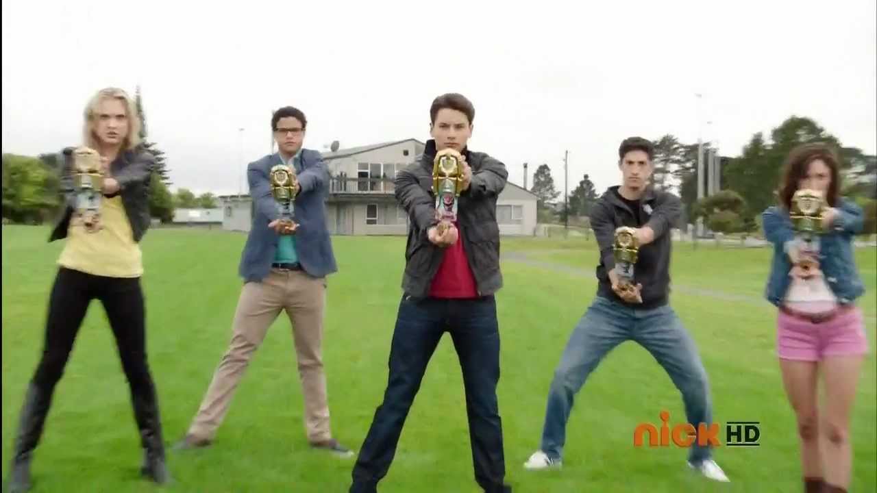 Power Rangers Megaforce - Morph 4 | Power Rangers Official