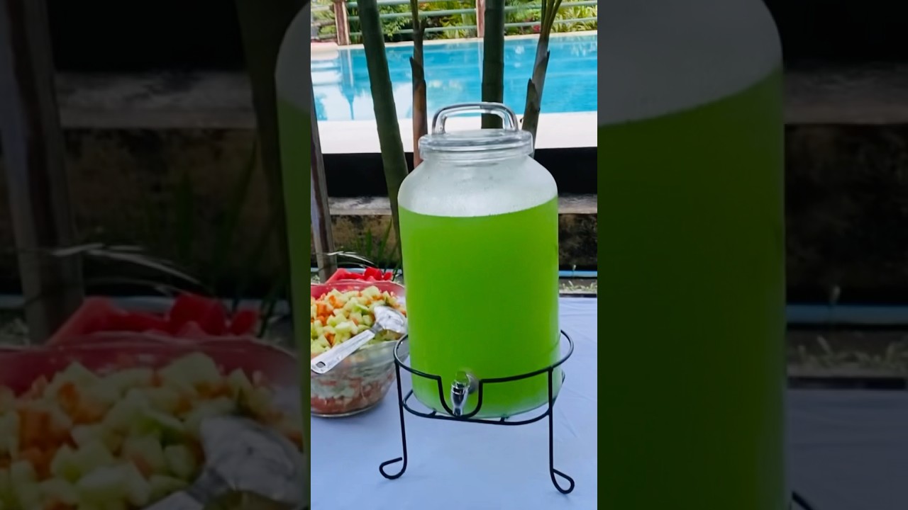 Simple grazing table #food #cooking #satisfying #party #viral