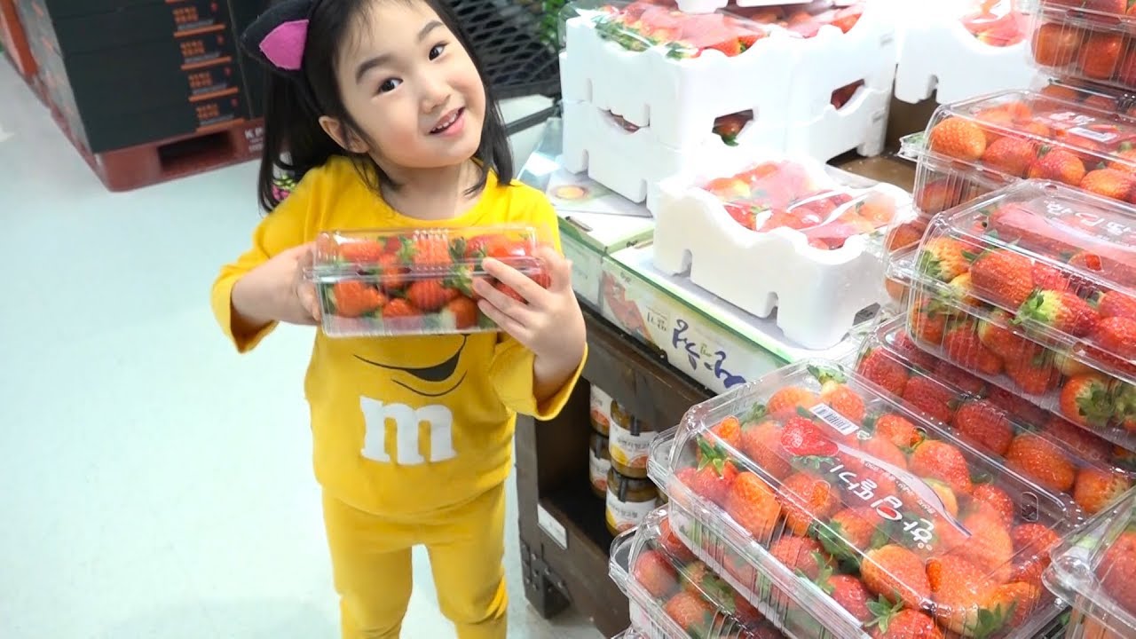 보람이와 코난의 콩순이 냉장고 마트놀이 Boram Refrigerator and food toys