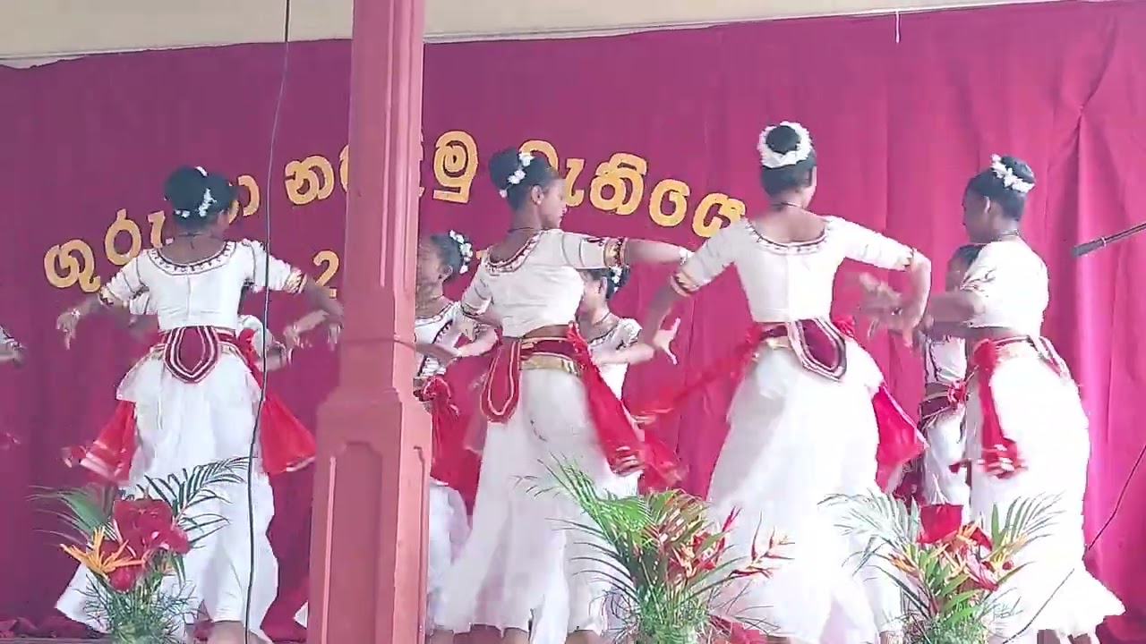 කටු පඳුරු මතින් ගුරු උපහාර නර්තනය Teacher's Day ගුරු දිනය S'T Anthony's College Baddegama