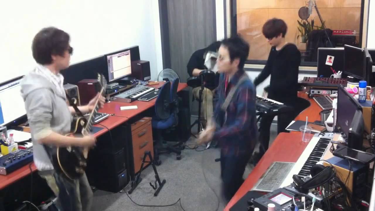 Supersonic - 2011 Version