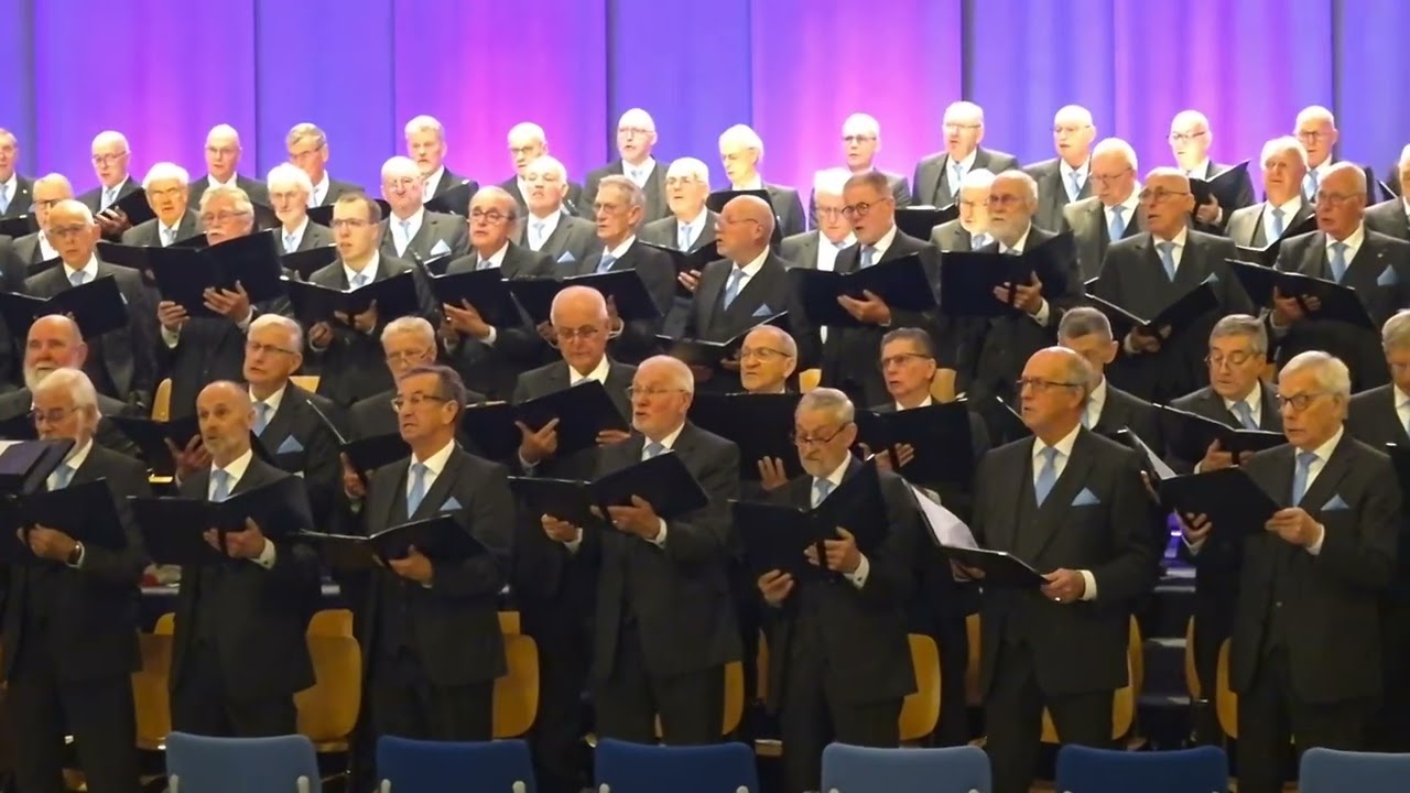 Hoor langs de hemel Gods adem jaagt