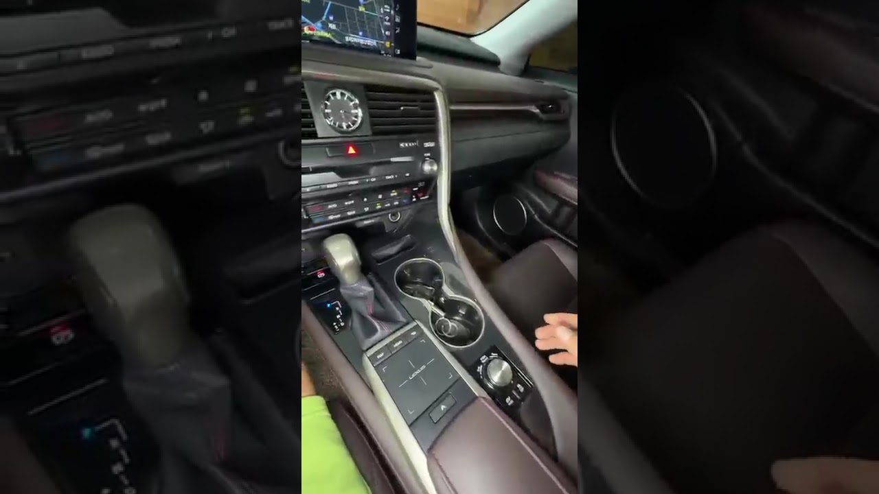 Идеальный Lexus RX с редким салоном. Полный обзор