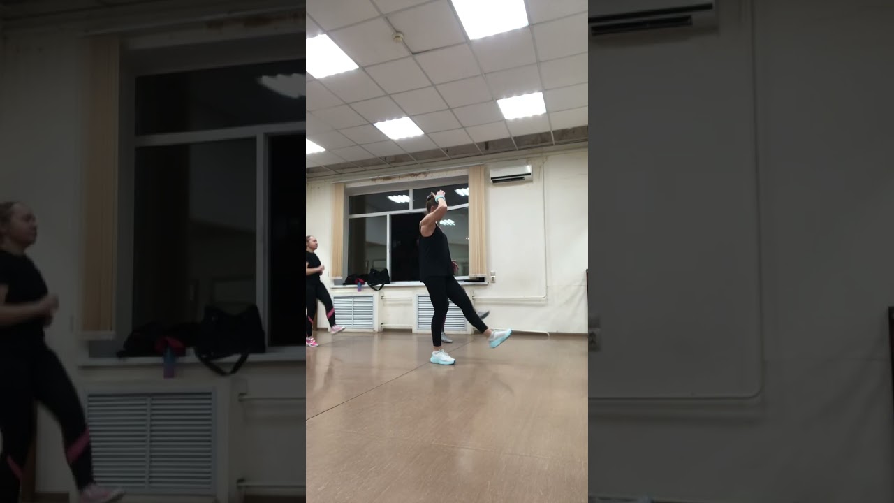 Тренировка с Фитнес резинкой!