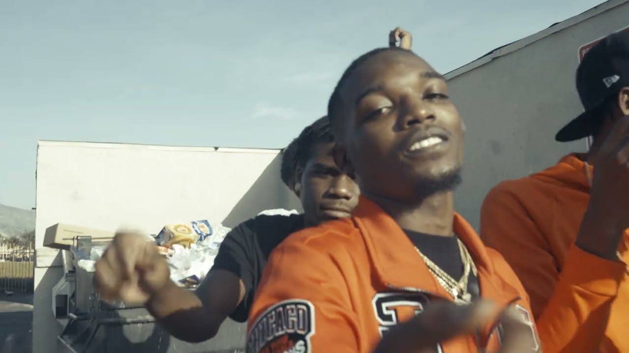 Kid Macc - Im A Trophy (Exclusive Video) ll Dir. By Carrington